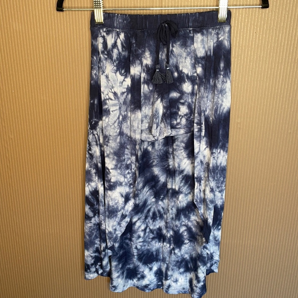 Justice‎ blue tie dye long skirt size 6/7